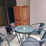Lillies Sunny Relax Apartment