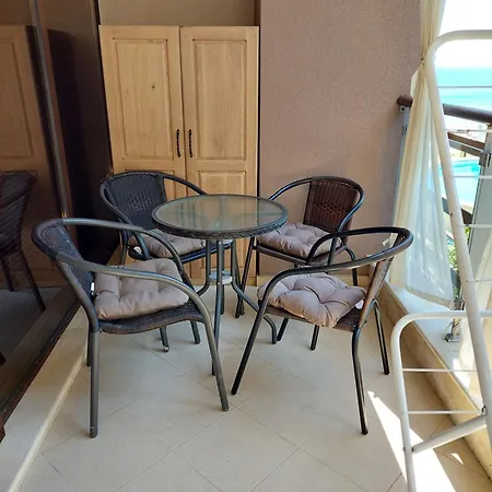 Lillies Sunny Relax Appartement